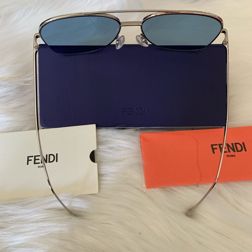 Fendi 59mm Holographic Aviator Sunglasses - Picture 5 of 8